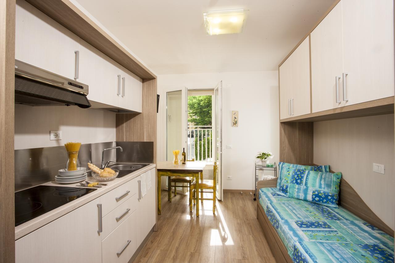 Beach Residence Gabicce Mare Buitenkant foto